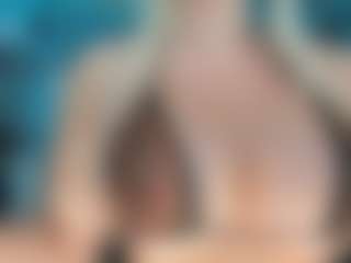 adrianna777's Live Sex Cam Show