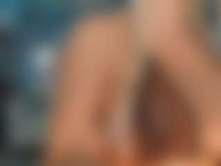 adrianna777's Live Sex Cam Show