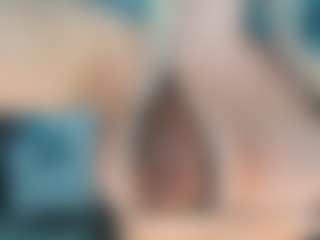 adrianna777's Live Sex Cam Show