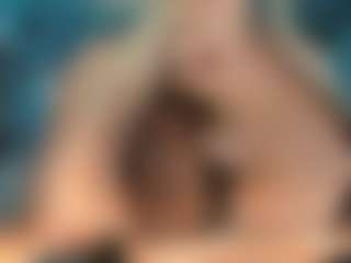 adrianna777's Live Sex Cam Show