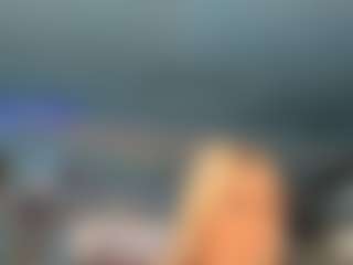 adrianna777's Live Sex Cam Show