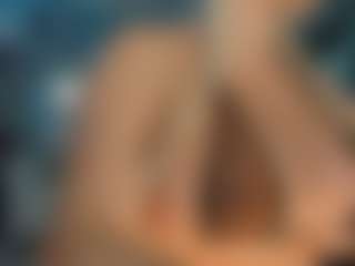 adrianna777's Live Sex Cam Show