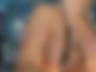 adrianna777's Live Sex Cam Show