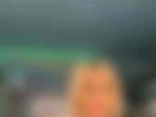 adrianna777's Live Sex Cam Show