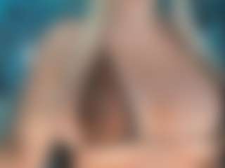 adrianna777's Live Sex Cam Show
