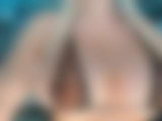 adrianna777's Live Sex Cam Show