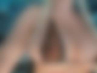 adrianna777's Live Sex Cam Show