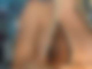 adrianna777's Live Sex Cam Show