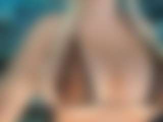 adrianna777's Live Sex Cam Show