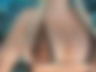 adrianna777's Live Sex Cam Show