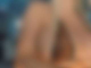 adrianna777's Live Sex Cam Show