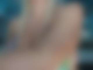 adrianna777's Live Sex Cam Show