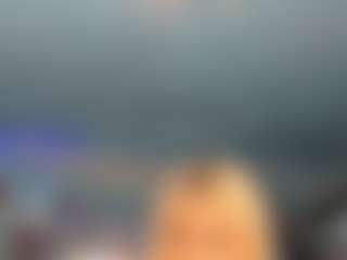 adrianna777's Live Sex Cam Show