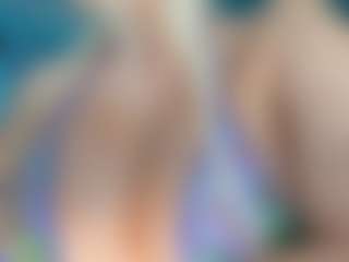 adrianna777's Live Sex Cam Show