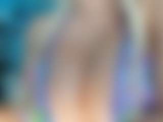 adrianna777's Live Sex Cam Show