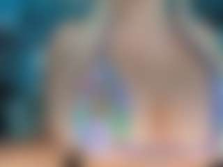 adrianna777's Live Sex Cam Show