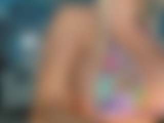 adrianna777's Live Sex Cam Show