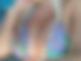 adrianna777's Live Sex Cam Show