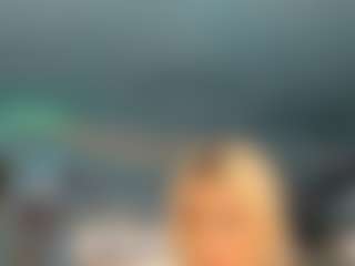 adrianna777's Live Sex Cam Show