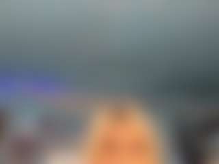 adrianna777's Live Sex Cam Show