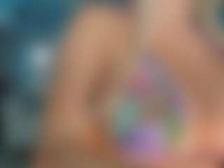 adrianna777's Live Sex Cam Show