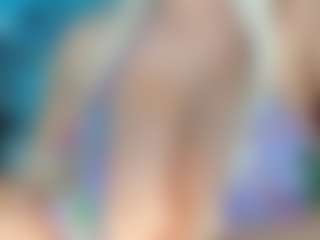 adrianna777's Live Sex Cam Show