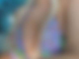 adrianna777's Live Sex Cam Show
