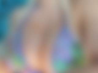 adrianna777's Live Sex Cam Show