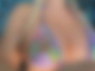 adrianna777's Live Sex Cam Show