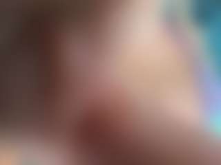 adrianna777's Live Sex Cam Show