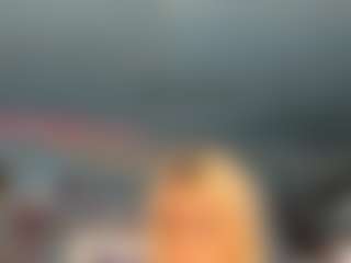 adrianna777's Live Sex Cam Show