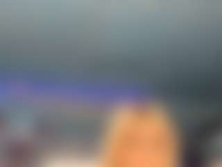 adrianna777's Live Sex Cam Show