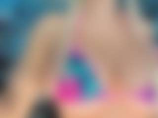 adrianna777's Live Sex Cam Show