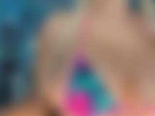 adrianna777's Live Sex Cam Show