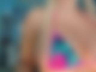 adrianna777's Live Sex Cam Show