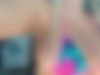 adrianna777's Live Sex Cam Show