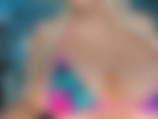 adrianna777's Live Sex Cam Show