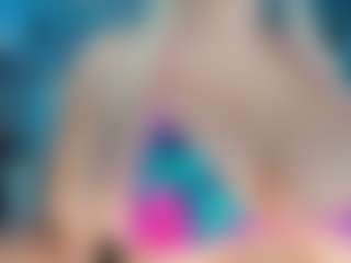 adrianna777's Live Sex Cam Show