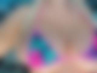adrianna777's Live Sex Cam Show