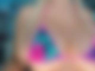 adrianna777's Live Sex Cam Show