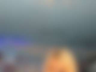 adrianna777's Live Sex Cam Show