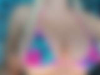 adrianna777's Live Sex Cam Show