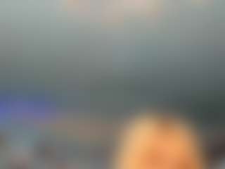 adrianna777's Live Sex Cam Show