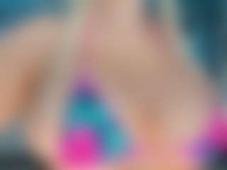 adrianna777's Live Sex Cam Show