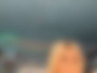 adrianna777's Live Sex Cam Show