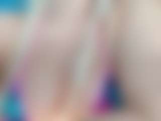 adrianna777's Live Sex Cam Show