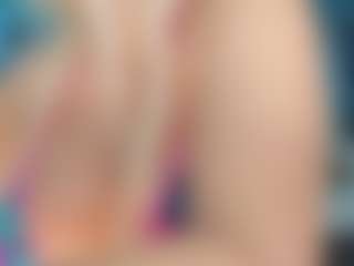 adrianna777's Live Sex Cam Show