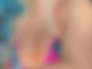 adrianna777's Live Sex Cam Show