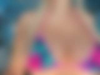 adrianna777's Live Sex Cam Show