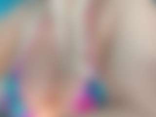 adrianna777's Live Sex Cam Show
